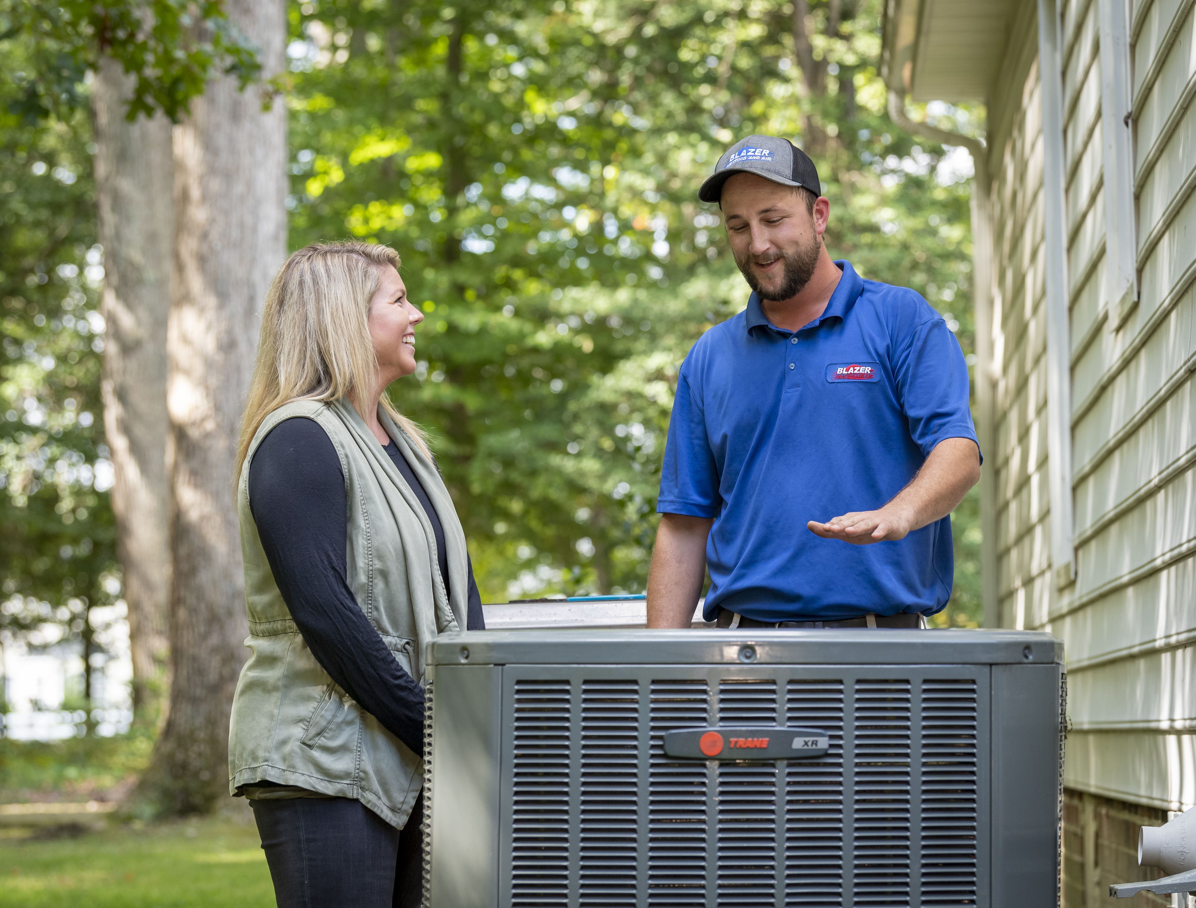 Should You Replace Your Old AC Unit This Fall 